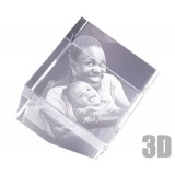 Cube en verre 10 cm sur pan coupé photo laser 3D